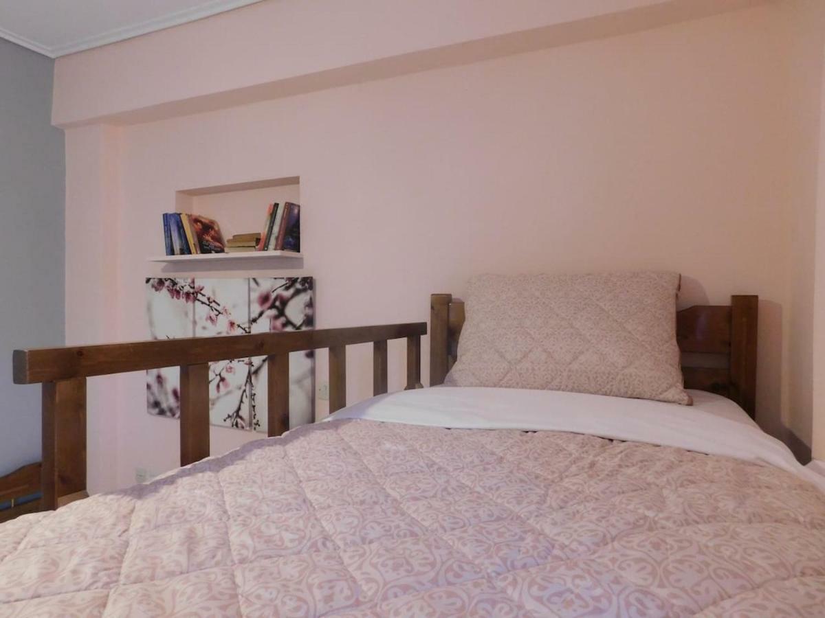 Parálion Ástros A Bright Home Away From Home מראה חיצוני תמונה
